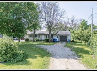 5621 County Rd S, Oshkosh, WI 54904