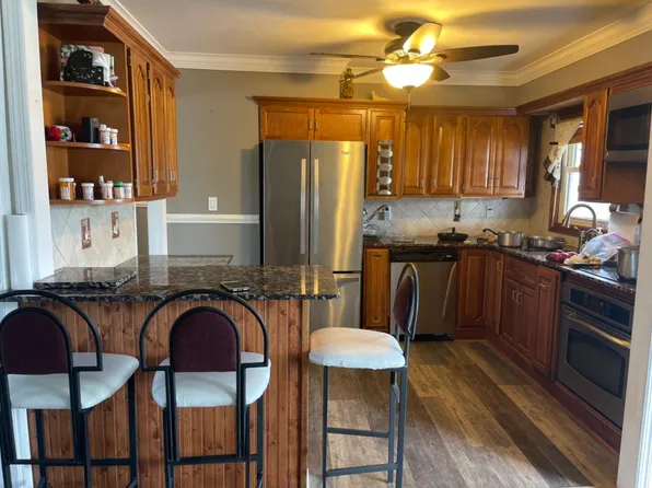 (undisclosed Address), Hicksville, NY 11801