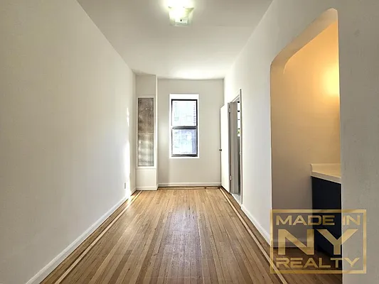 Rented by Made In NY Realty | media 11