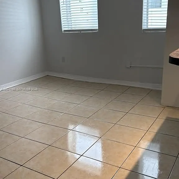 1021 NW 3rd St #205 — Photo 3