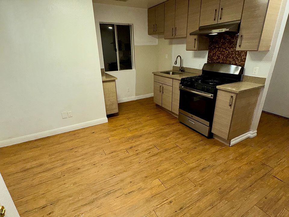 1st image of 275 Joaquin Ave #B