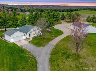 4298 Heath Rd, Hastings, MI 49058