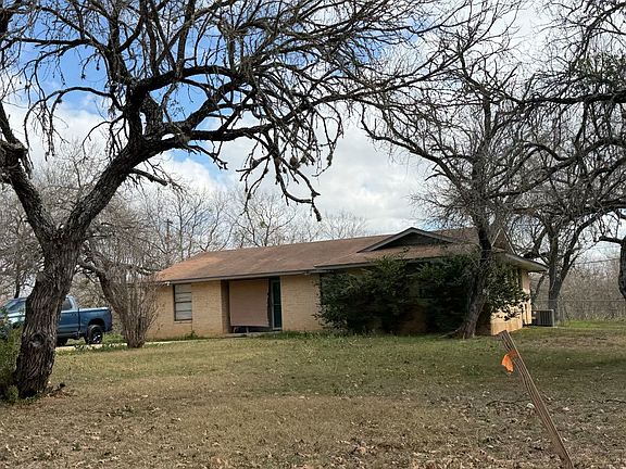 2nd image of 347 Country Acres Dr