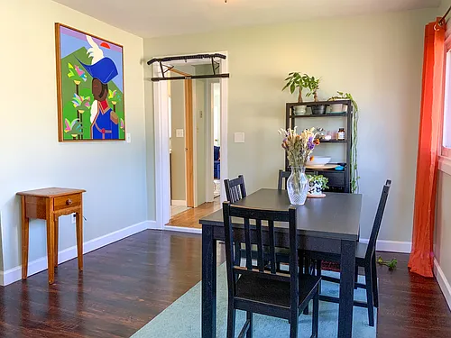 323 W Buffalo St #1 Photo 1