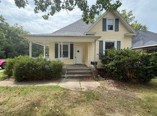 1800 W Lee St, Springfield, MO 65803