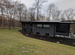 36 Overlook Rd, Ossining, NY 10562