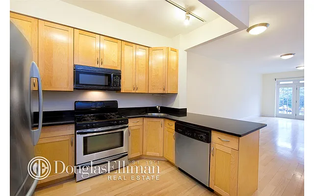 Rented by Douglas Elliman | media 8
