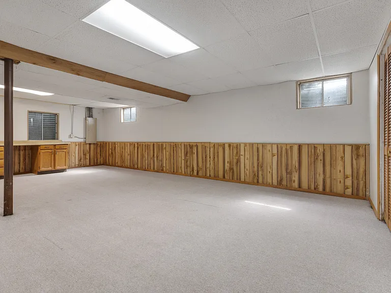 616 Blue Spruce Ln — Photo 21