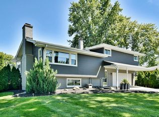 1516 Virginia St, Downers Grove, IL 60515