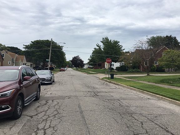 5th image of 6010 Wilber Ave