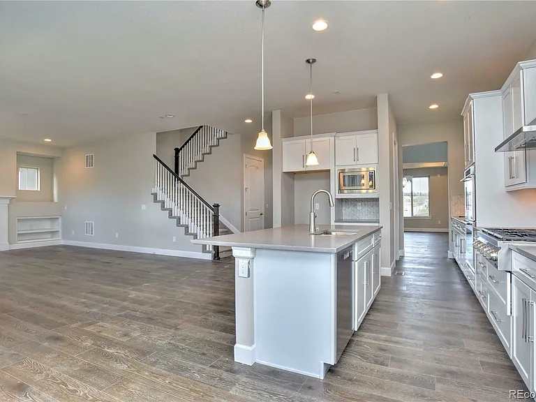 6040 S Olive Ct — Photo 13