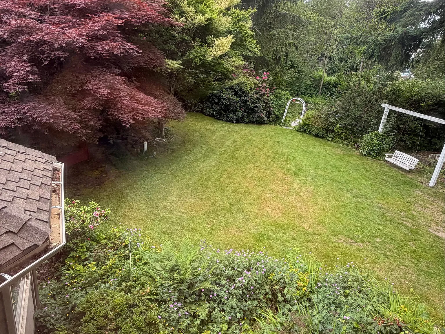 4 bed, 2.5 bath, 2925 sqft, $4,299 — Photo 4