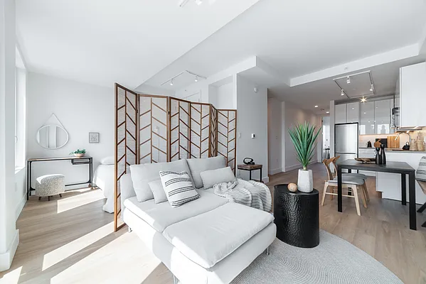 Rented by Key City Capital Inc | media 1