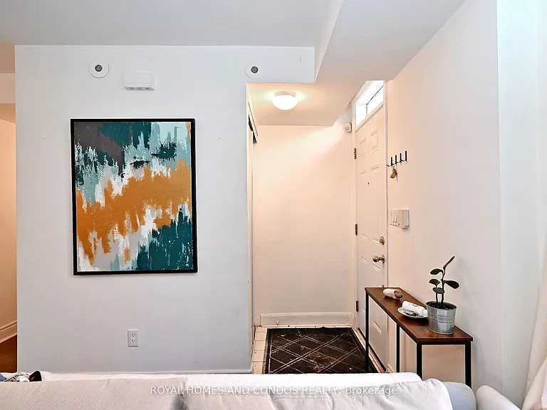 415 Jarvis St #125 — Photo 7
