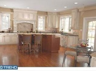 1923 Stone Ridge Ln, Villanova, PA 19085