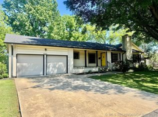 3463 S Gary Pl, Tulsa, OK 74105