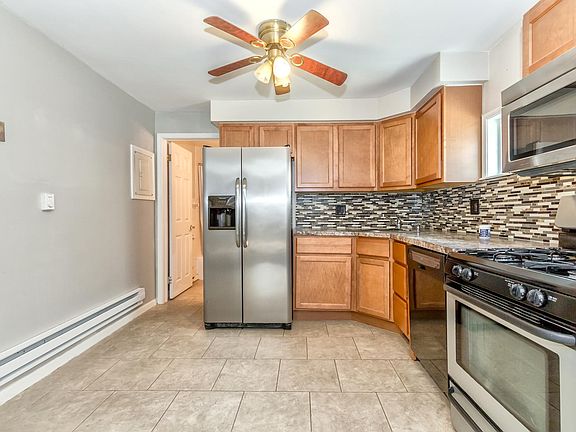 2nd image of 352 Sycamore St #352