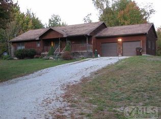 8986 S Brucker Ave, Fremont, MI 49412