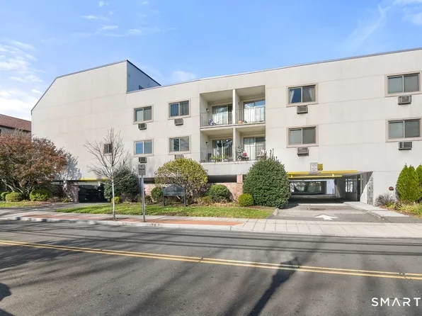 34 Crescent Street #1D, Stamford, CT 06906