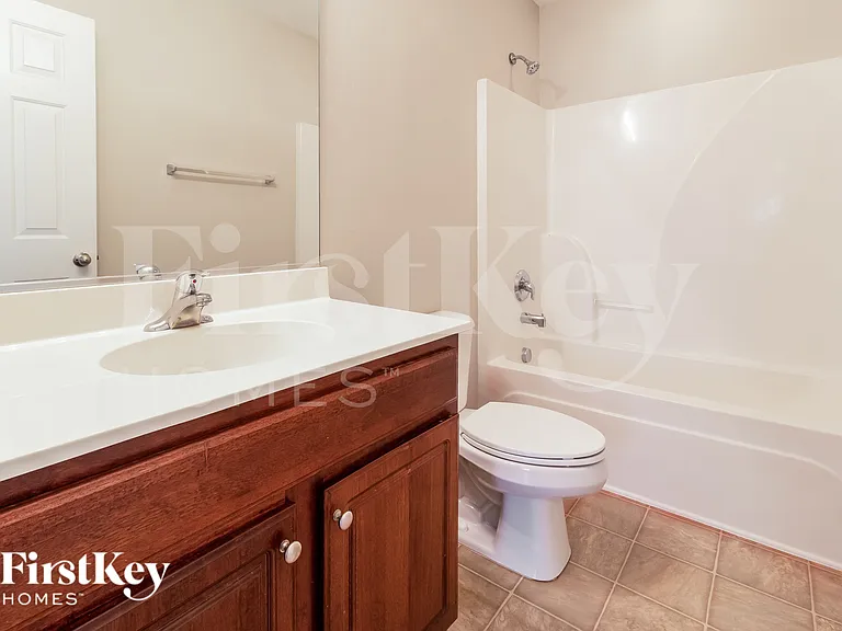 108 Farm Quarters Dr — Photo 13