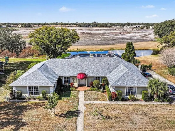 72 Wood Hall Dr, Mulberry, FL 33860