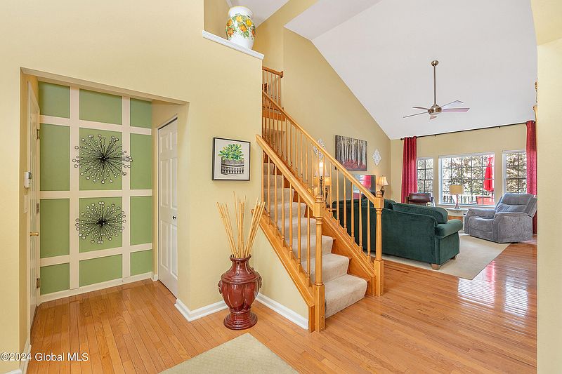 3rd image of 17 Walden Fields Drive
