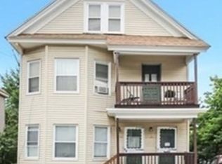 41 1/2 Oakland Ave FLOOR 1, Methuen, MA 01844