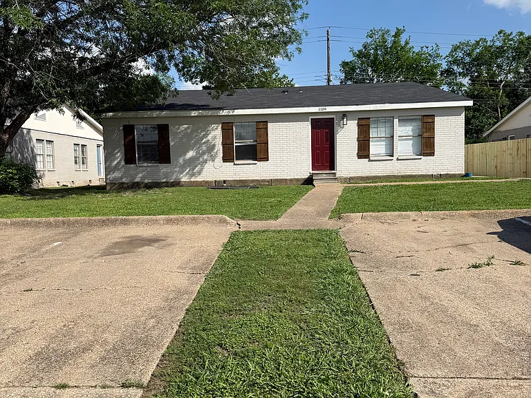 1130 Crystal Brook Dr #A — Photo 17