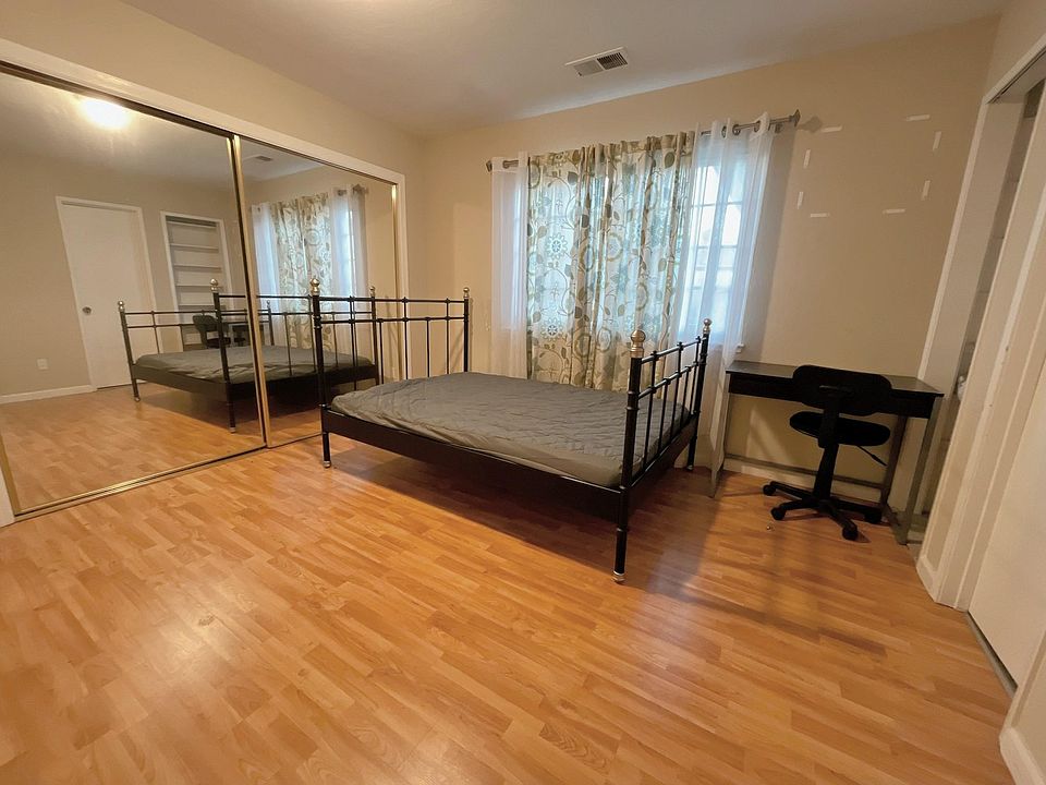 1st image of 3639 Macgregor Ln #Z