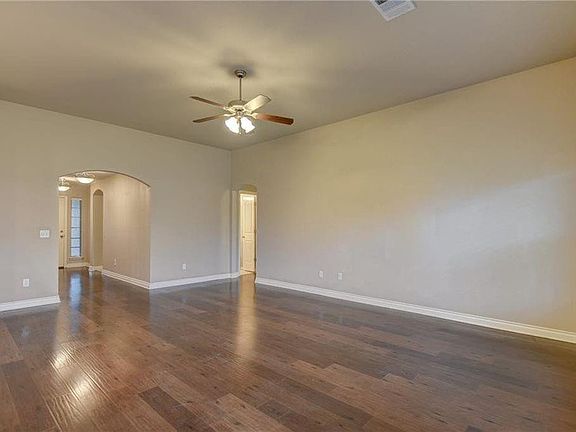 4th image of 18708 Casero Dr