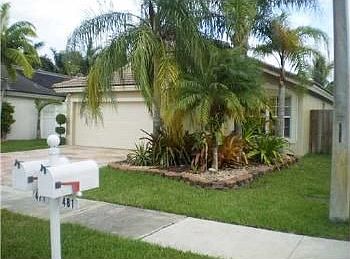 3rd image of 471 SW 203rd Ave