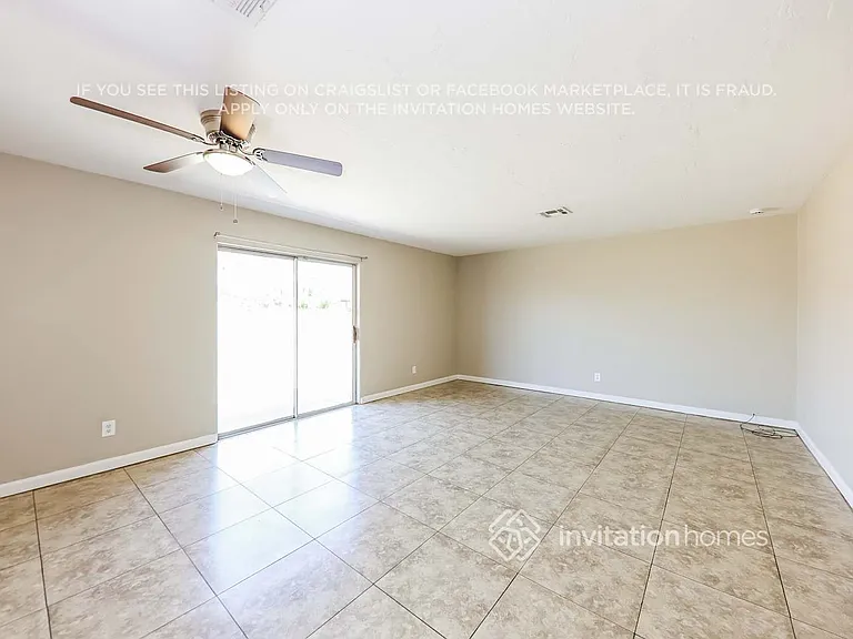 4753 N 70th Ave — Photo 3