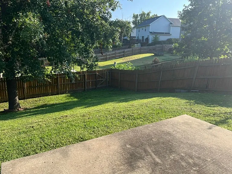 101 Amazon Dr — Photo 28