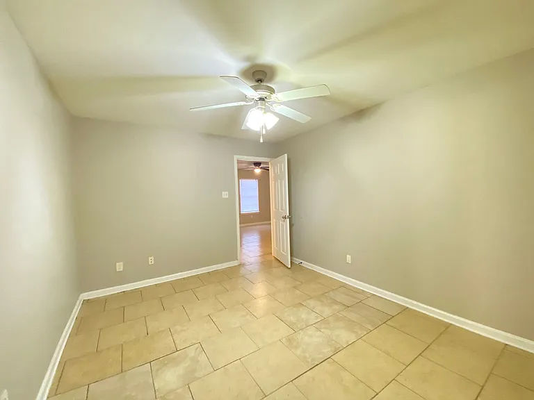 304 Clint Rd #A — Photo 4