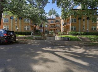 7536 York Dr APT 3A, Saint Louis, MO 63105