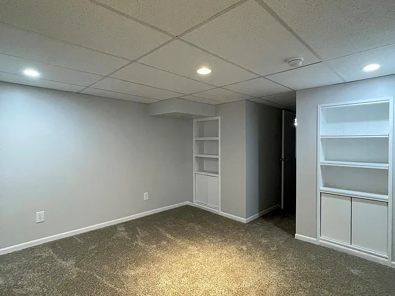 1697 Ridgebury Dr — Photo 19