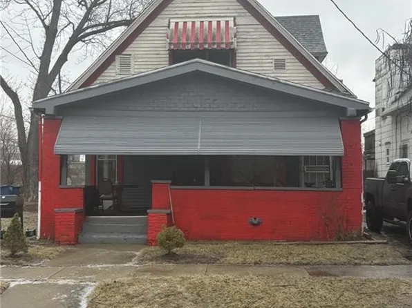 2124 Hawthorne St, Toledo, OH 43606