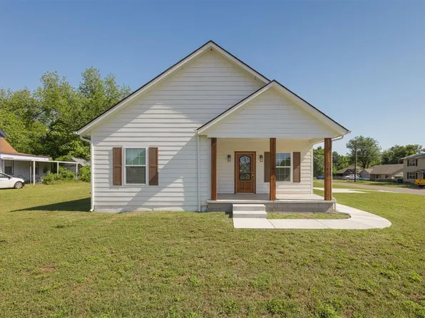 1102 W Mansur Ave, Guthrie, OK 73044