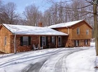 12560 Heath Rd, Chesterland, OH 44026