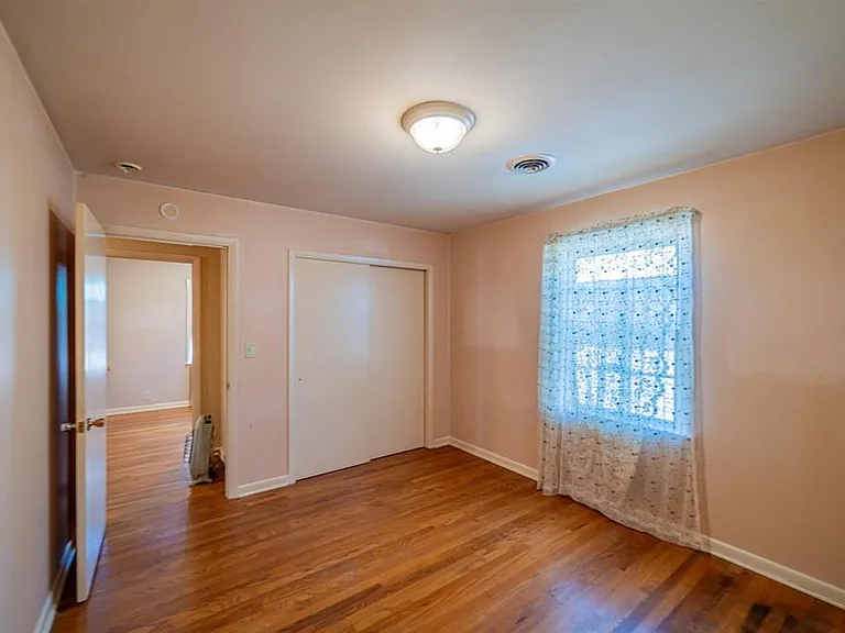 3015 Madison St — Photo 15