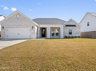 6746 Maurepas Cir, Ocean Springs, MS 39564