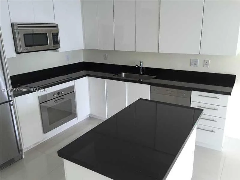 92 SW 3rd St #3311