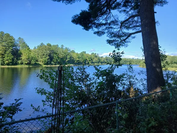 92 Water Street, Howland, ME 04448