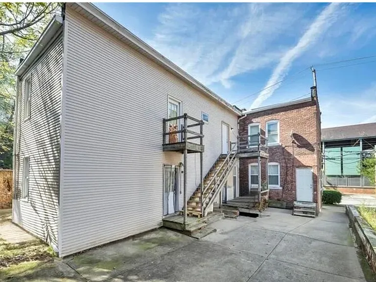 2061 Random Rd — Photo 10