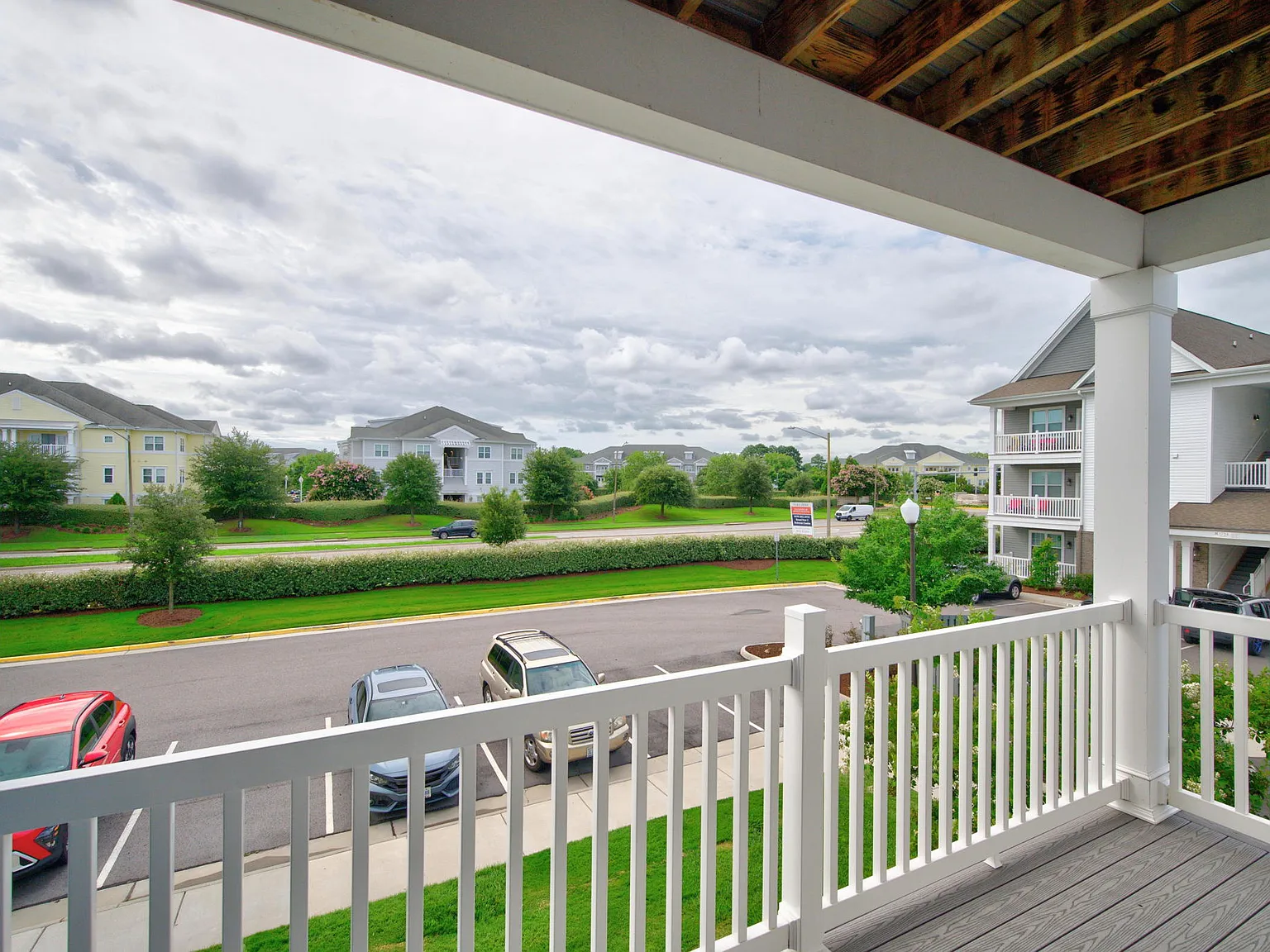 2 bed, 1483 sqft, $2,295 — Photo 4