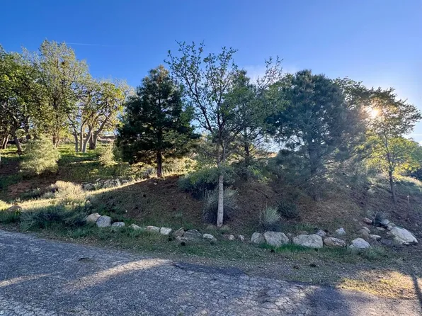 157 Lusanne Ct, Tehachapi, CA 93561