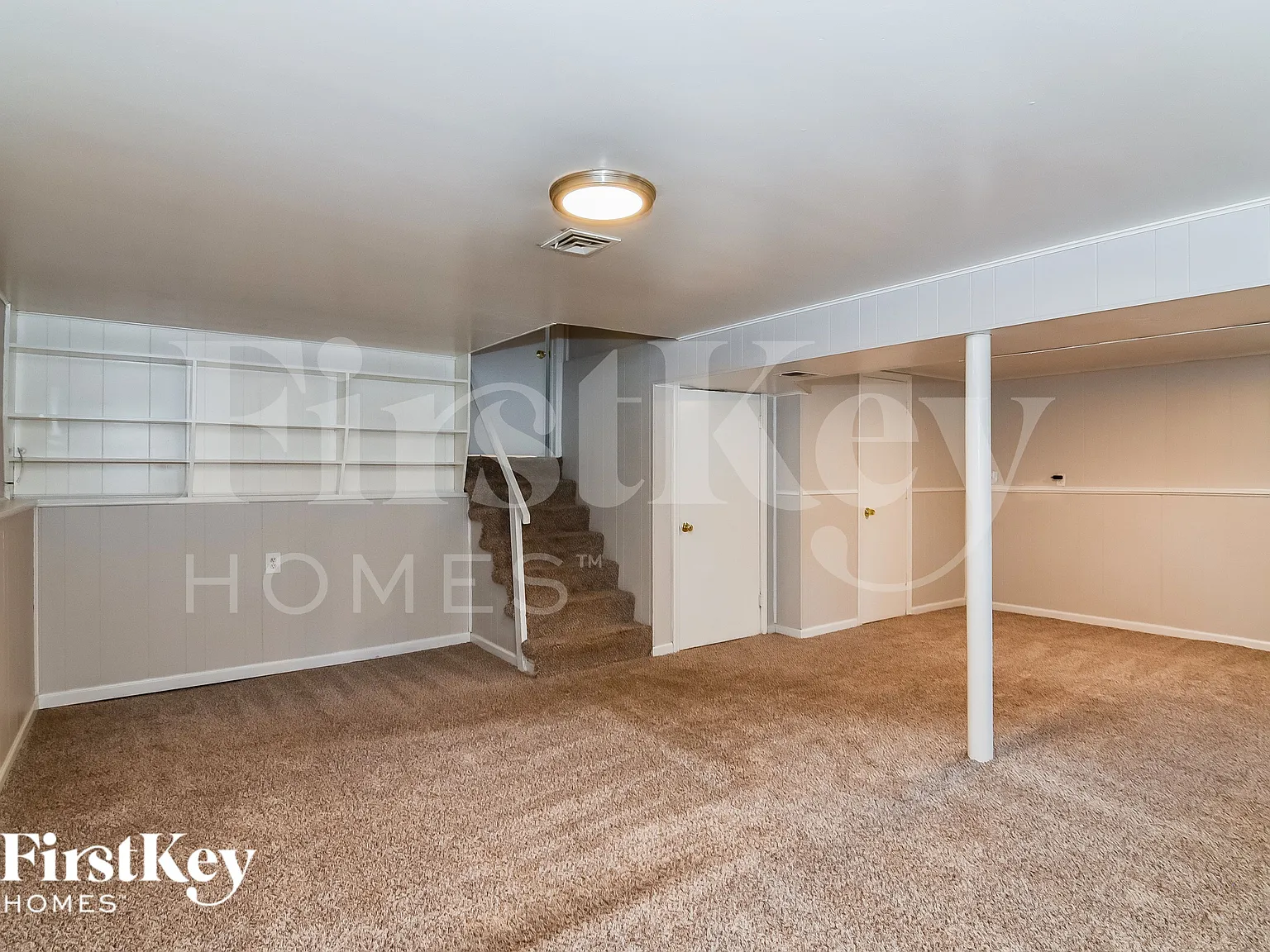 3 bed, 1.0 bath, 884 sqft, $1,775 — Photo 4