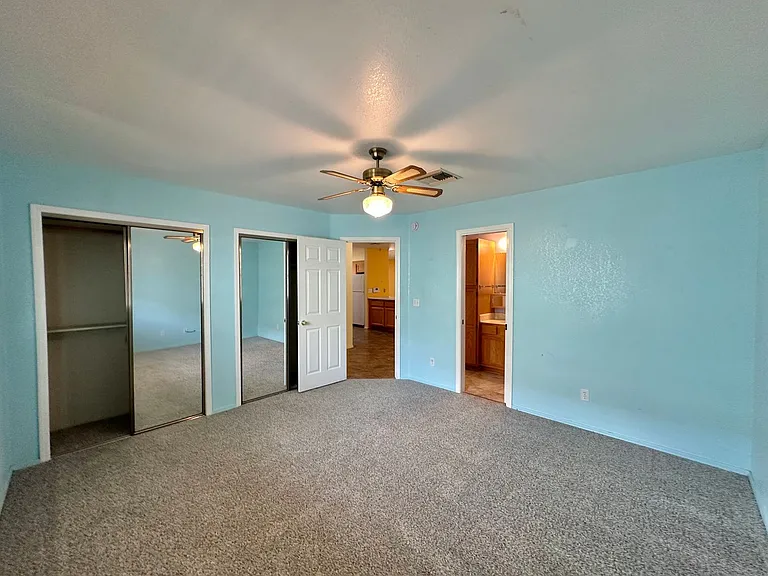 3905 Raymond Ave — Photo 33