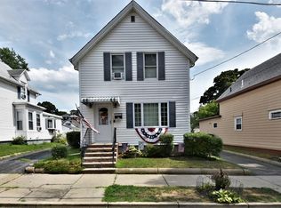 67 Lexington St, Lynn, MA 01902