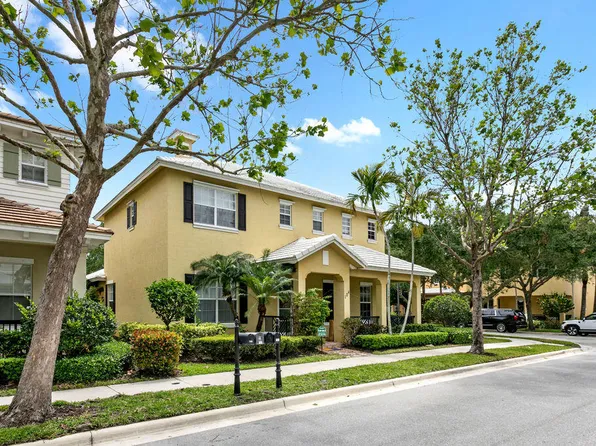 104 Kopsia Drive, Jupiter, FL 33458